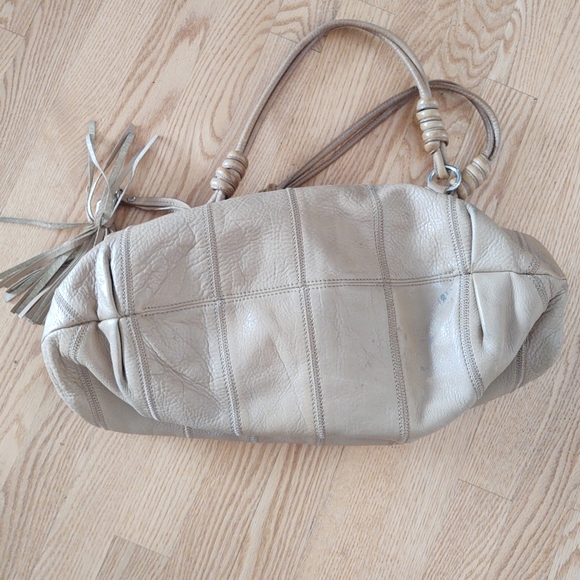 Stuart Weitzman tan handbag purse - Picture 9 of 14